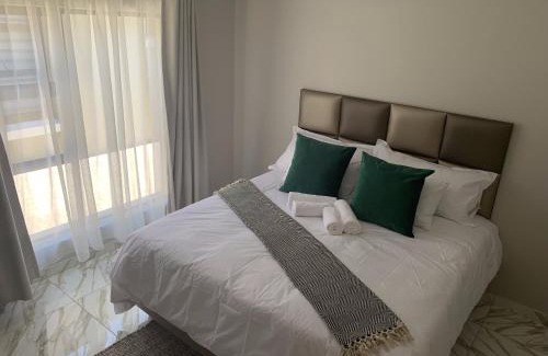 Kranspoort Vakansiedorp Hotel | Yami Nawe Lodge