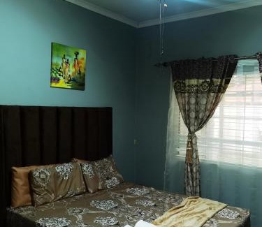 Greater Johannesburg Metropolitan Area House | Yellow Stars Guesthouses