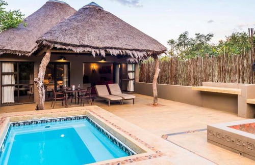 Pilanesberg National Park Cabin | 80 m² Lodge ∙ 127 guests