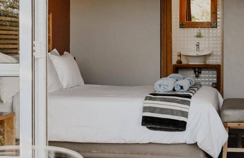 Robertson Apartment | 200 m² Apartment ∙ 3 bedrooms ∙ 8 guests