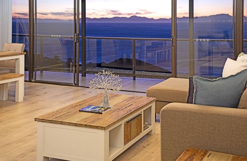 Mountainside Apartment | Zaria Sun Penthouse - One Bedroom Apartment, Sleeps 2