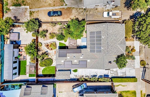 San Jose House | 1 bed/1 bath completely private with own entrance, private yard, laundry and AC.