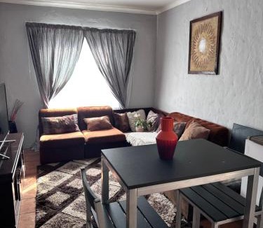Croydon Apartment | 1 Malva rd, Croydon