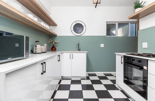 Three Anchor Bay Apartment | 1 Plomarion - Two Bedroom Apartment, Sleeps 4