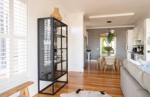 Kalk Bay Apartment | 1 Stonehouse at the Majestic Village, Kalk Bay