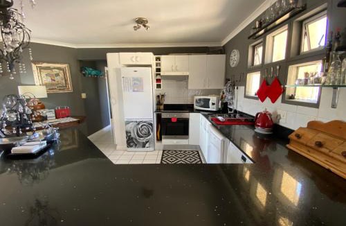 Knysna Central Apartment | 10 Summerplace