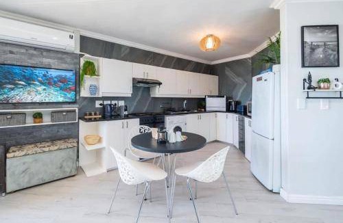 Lagoon Beach Apartment | 100 m² Apartment ∙ 2 bedrooms ∙ 4 guests