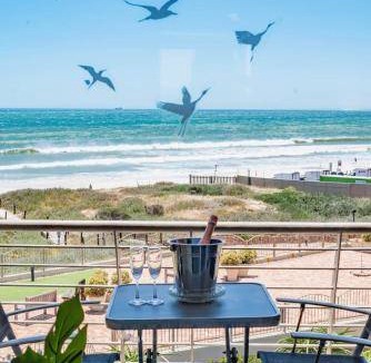 Lagoon Beach Apartment | 100 m² Apartment ∙ 2 bedrooms ∙ 4 guests