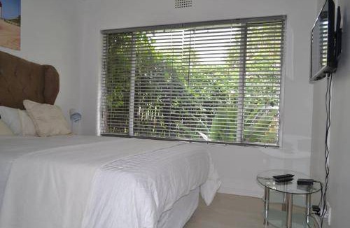 Greater Johannesburg Metropolitan Area Apartment | 100 m² Apartment ∙ 1 bedroom ∙ 2 guests