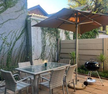 Waverley Apartment | 100 m² Apartment ∙ 2 bedrooms ∙ 4 guests