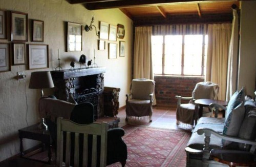 Dullstroom Apartment | 100 m² Apartment ∙ 3 bedrooms ∙ 6 guests