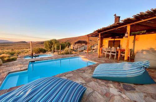 Witzenberg House | 100 m² Farmhouse ∙ 4 bedrooms ∙ 10 guests