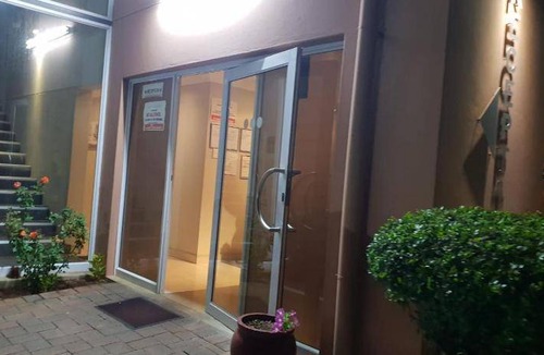Musgrave Hotel | 100 m² Hotel ∙ 2 guests
