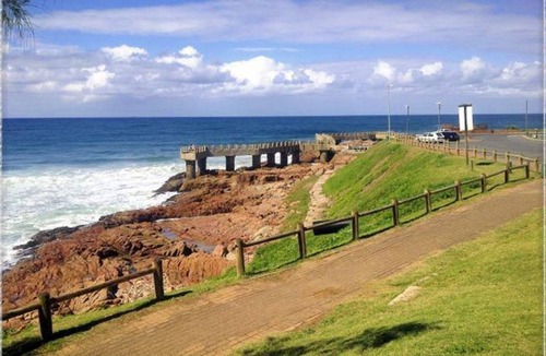 Margate Beach House | 100 m² House ∙ 4 bedrooms ∙ 10 guests