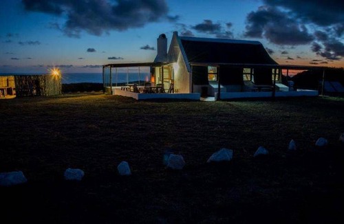 Vermaaklikheid House | 100 m² House ∙ 3 bedrooms ∙ 8 guests