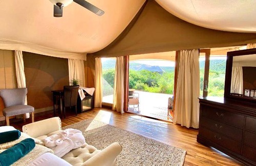 Colchester Cabin | 100 m² Lodge ∙ 3 bedrooms ∙ 3 guests
