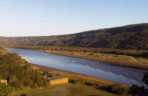 Port Beaufort Other | 100 m² Tent ∙ 1 bedroom ∙ 8 guests