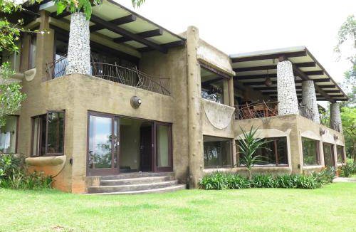 Ligfontein Cabin | 1000 m² Lodge ∙ 6 bedrooms ∙ 16 guests