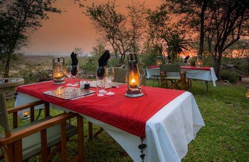 Maruleng Cabin | 10000 m² Lodge ∙ 4 bedrooms ∙ 10 guests