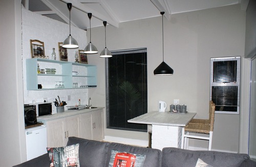 Gonubie Apartment | 101 on tenth avenue, HOME AWAY FROM HOME in SA