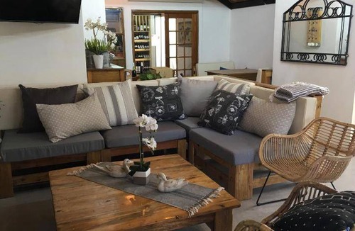 Ladybrand Bed & Breakfast | 105 m² Bed and breakfast ∙ 2 bedrooms ∙ 127 guests