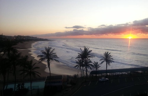 Margate Beach Apartment | 108 m² Apartment ∙ 2 bedrooms ∙ 6 guests