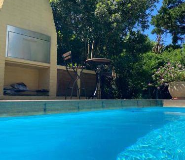 Somerset West Apartment | 109 m² Apartment ∙ 1 bedroom ∙ 2 guests