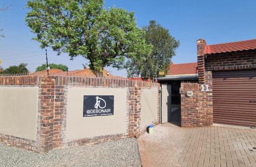 Kimberley Apartment | 11 Debonair Self Catering Apartment