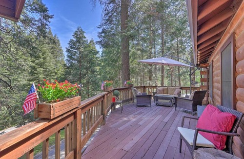 Pollock Pines House | 11 Mi to Apple Hill: Pollock Pines Resort Cabin