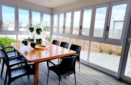 Struisbaai House | 110 m² House ∙ 2 bedrooms ∙ 4 guests