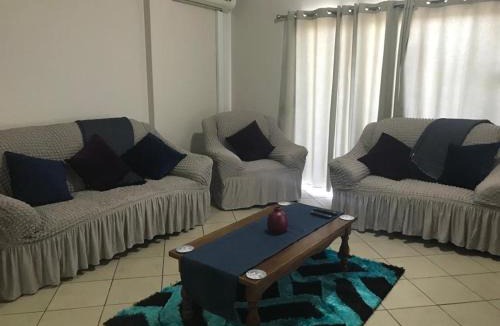 Kingsborough Apartment | 111 Lescalier Cabanas - Amanzimtoti