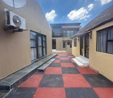 Ga-Rankuwa Bed & Breakfast | 112 m² Bed and breakfast ∙ 4 guests