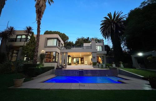 Bedfordview House | 112 on Kloof Villa