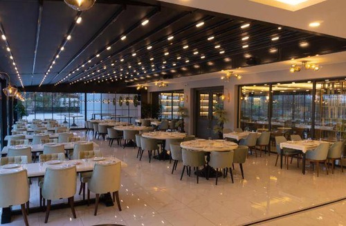 Efeler Hotel | 113 m² Hotel ∙ 4 guests