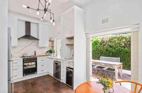 Newlands House | 115 m² House ∙ 2 bedrooms ∙ 4 guests