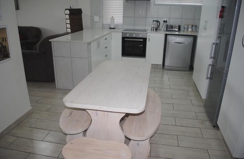 Kingsborough Apartment | 12 Capri