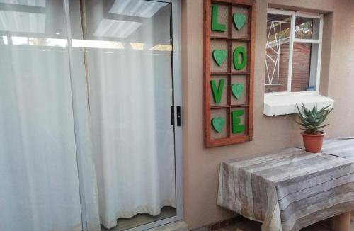 Beaufort West Apartment | 12 m² Apartment ∙ 1 bedroom ∙ 2 guests