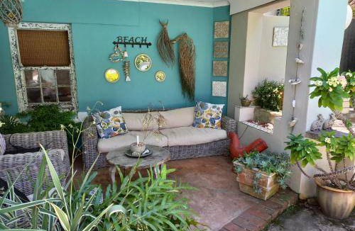 Umhlali Beach Bed & Breakfast | 12 m² Bed and breakfast ∙ 2 guests