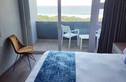 Warner Beach Hotel | 12 Oceans Hotel and Conference Centre