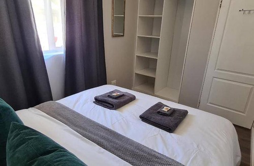 Clarens Apartment | 120 m² Apartment ∙ 3 bedrooms ∙ 6 guests