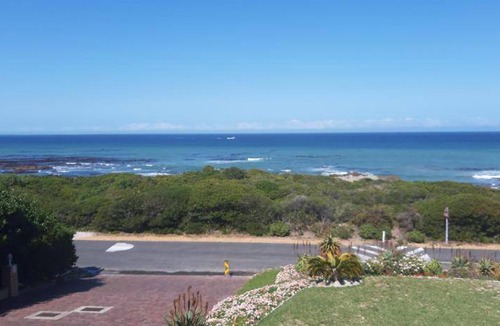 Kleinbaai Apartment | 120 m² Apartment ∙ 2 bedrooms ∙ 4 guests