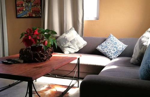 Muizenberg Apartment | 120 m² Apartment ∙ 1 bedroom ∙ 3 guests