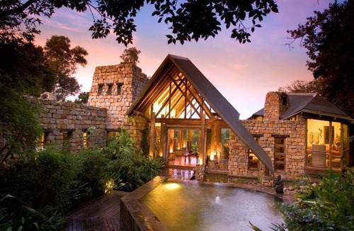 Buffalo Hills Game Reserve Hotel | 120 m² Hotel ∙ 2 bedrooms ∙ 127 guests