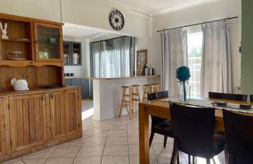 Sutherland House | 120 m² House ∙ 3 bedrooms ∙ 6 guests
