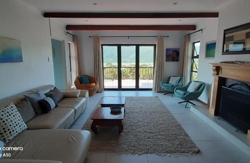 Wilderness Villa | 1222 On Cedric - self catering Villa