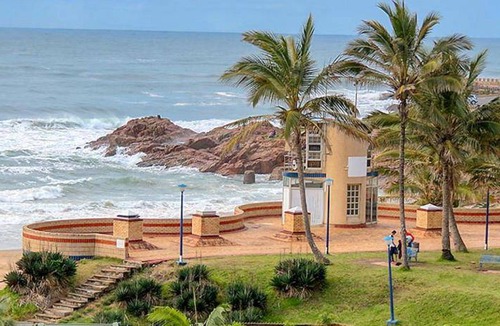 Margate Beach Apartment | 125 m² Apartment ∙ 3 bedrooms ∙ 6 guests