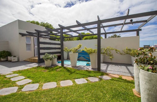 L'Agulhas Bed & Breakfast | 125 m² Bed and breakfast ∙ 2 bedrooms ∙ 127 guests
