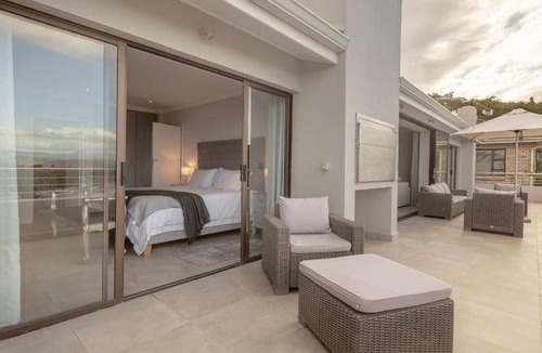 Plettenberg Bay Apartment | 126 m² Apartment ∙ 2 bedrooms ∙ 4 guests