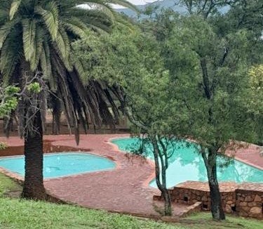 Buffelspoort House | 129B African Bushveld