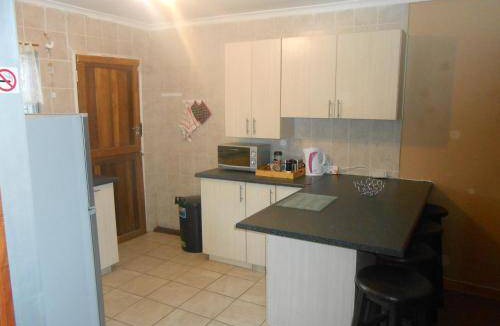 Bloemfontein Apartment | 13 m² Apartment ∙ 2 bedrooms ∙ 4 guests